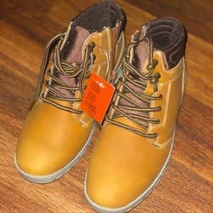 Great Christmas Gift! Deer Stags Archer Junior Sneaker Boots - Brand New!
